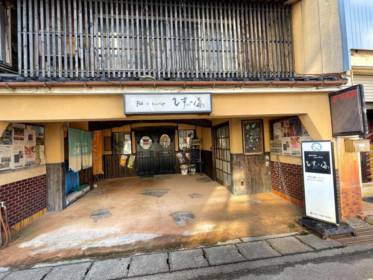 Отель Live Cafe Hisui No Umi Itoigawa Экстерьер фото